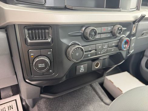 New 2026 Ford F450 XL w/ XL Chrome Package image 36