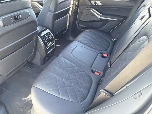 Used 2024 BMW X5 xDrive40i image 17