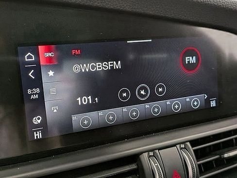 Used 2024 Alfa Romeo Giulia Veloce image 16