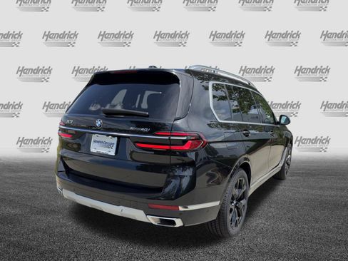 Certified 2026 BMW X7 xDrive40i w/ Executive Package AWD/4WD image 11