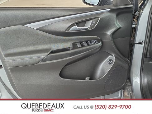 Used 2025 Buick Envista Preferred w/ Convenience I Package FWD image 10