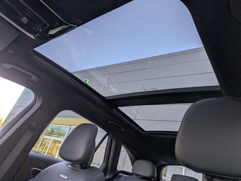 New 2026 Mercedes-Benz GLC 43 AMG 4MATIC image 14