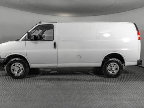 Used 2020 Chevrolet Express 2500 w/ Safety Package RWD image 3