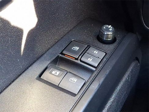 Certified 2020 Toyota Tacoma SR image 23