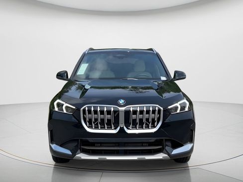 New 2025 BMW X1 xDrive28i w/ Technology Package AWD/4WD image 3