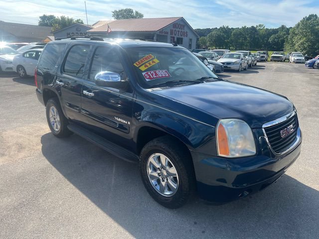 Used 2007 GMC Yukon SLT w/ SLT Preferred Equipment Group AWD/4WD image 1