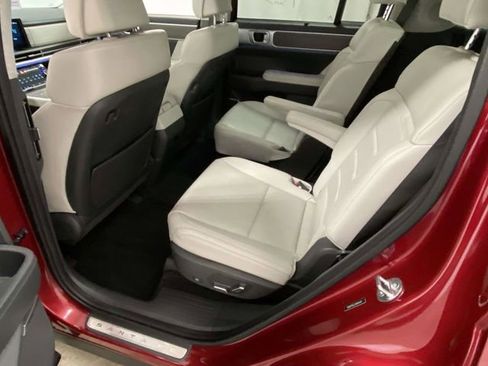 Used 2024 Hyundai Santa Fe Calligraphy image 10