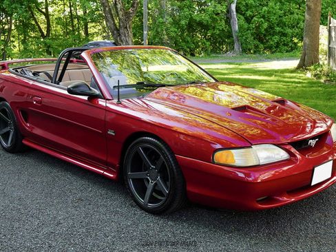 Used 1995 Ford Mustang GT RWD image 12