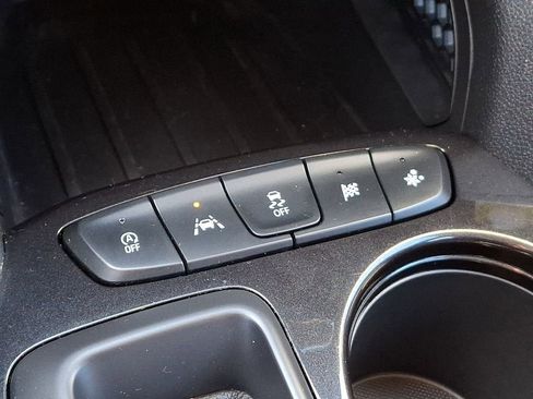 Certified 2025 Chevrolet TrailBlazer LS FWD image 25