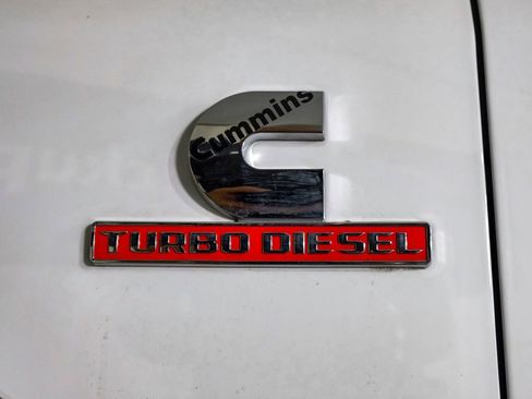 Used 2020 RAM 3500 Laramie image 44