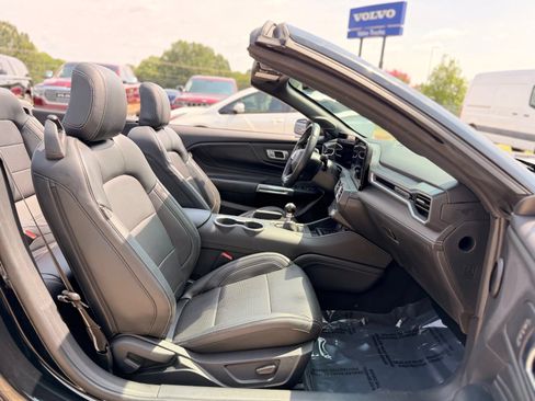 Used 2024 Ford Mustang GT Premium w/ GT Performance Package RWD image 26