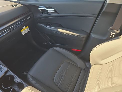 New 2026 Kia Sportage SX Prestige image 16