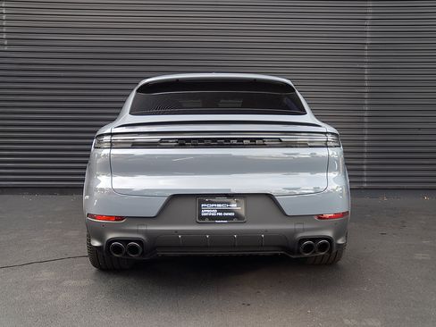 Used 2026 Porsche Cayenne S AWD/4WD image 31