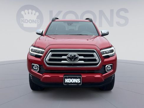 Used 2023 Toyota Tacoma Limited image 11