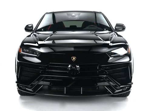 Used 2023 Lamborghini Urus Performante AWD/4WD image 2