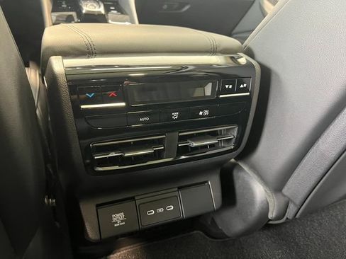 New 2026 Acura MDX SH-AWD image 30