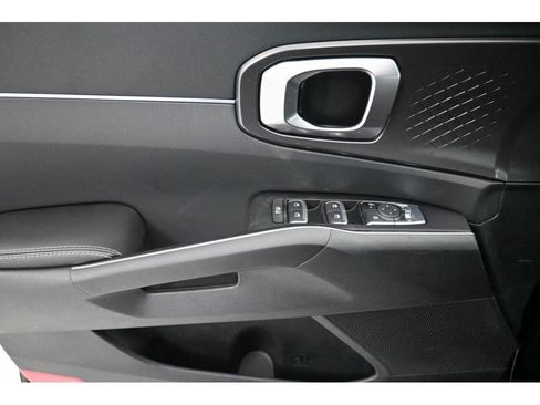 New 2026 Kia Sorento S image 13