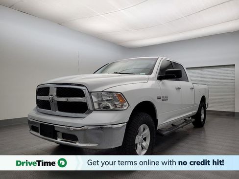 Used 2017 RAM 1500 Classic SLT image 1