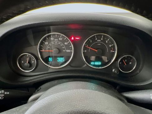 Used 2014 Jeep Wrangler Unlimited Sport w/ Quick Order Package 23S image 14