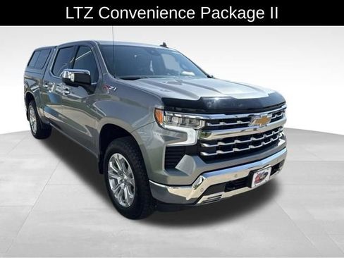 Used 2024 Chevrolet Silverado 1500 LTZ AWD/4WD image 4