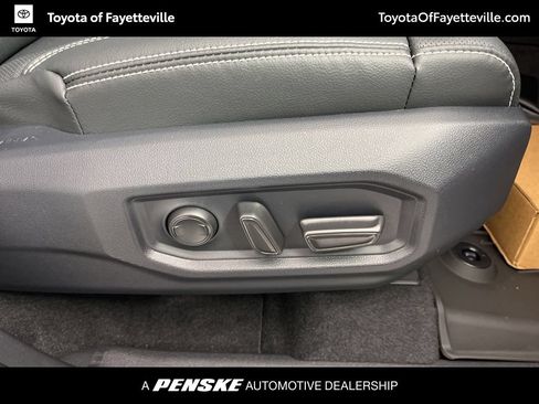 New 2026 Toyota Tundra Limited AWD/4WD image 11
