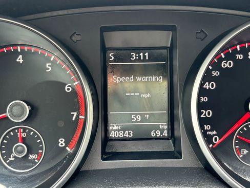 Used 2011 Volkswagen GTI 2-Door FWD image 32