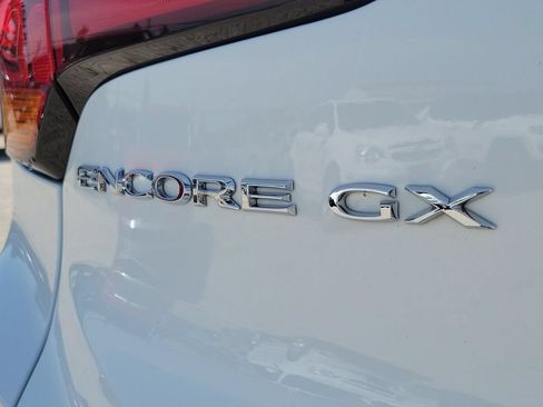 Used 2022 Buick Encore GX Select FWD image 6