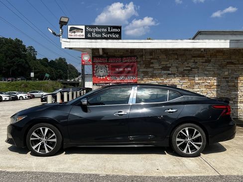 Used 2016 Nissan Maxima SR FWD image 3