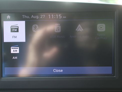 Used 2025 Hyundai Elantra Sport FWD image 43