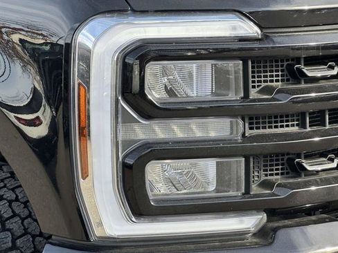 Used 2024 Ford F350 Lariat w/ Lariat Ultimate Package image 8