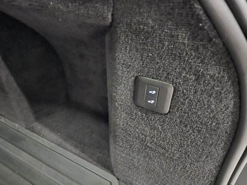 Used 2020 Land Rover Range Rover Sport HST image 42