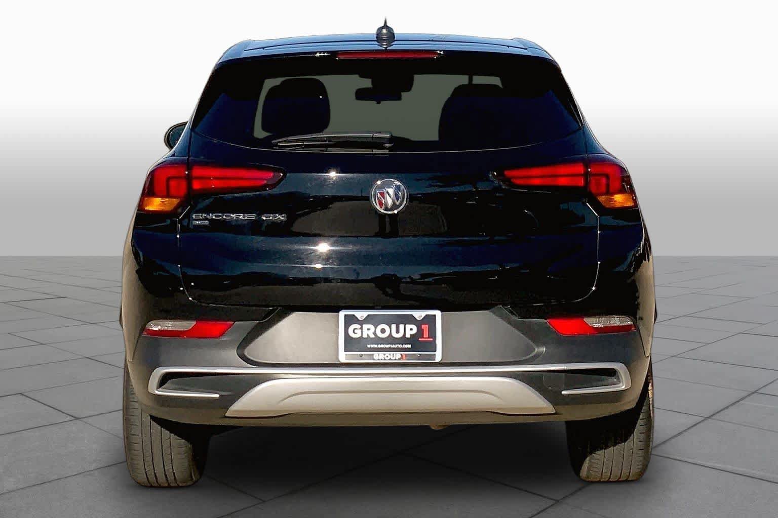 Used 2023 Buick Encore GX Preferred w/ Cold Weather Comfort Package AWD/4WD image 5