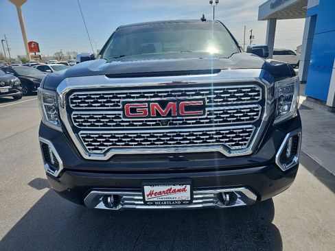 Used 2019 GMC Sierra 1500 Denali w/ Denali Ultimate Package AWD/4WD image 8