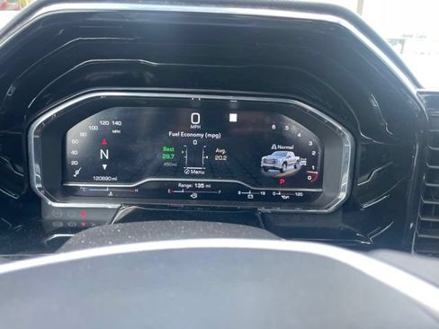 Used 2022 GMC Sierra 1500 SLT AWD/4WD image 5