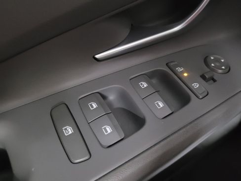 Used 2025 Hyundai Elantra SEL FWD image 27