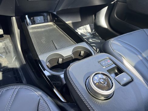 Used 2023 Ford Mustang Mach-E Premium image 10