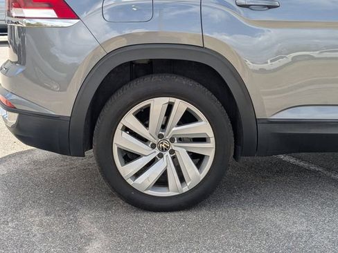 Used 2020 Volkswagen Atlas Cross Sport SE image 11