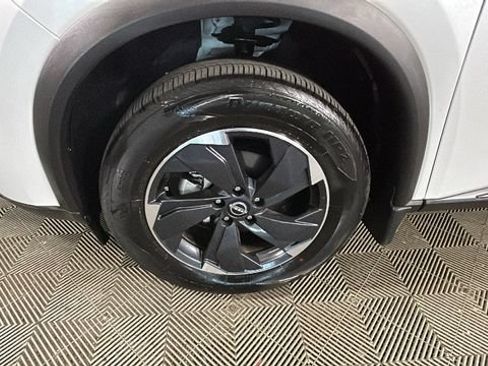 Used 2026 Nissan Rogue SV w/ Cold Weather Package AWD/4WD image 10