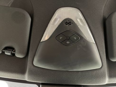 Certified 2019 Toyota C-HR XLE FWD image 29