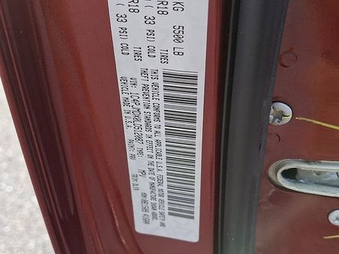 Used 2020 Jeep Cherokee Limited image 30