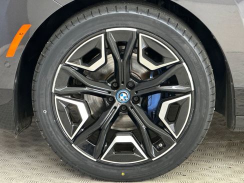 Certified 2023 BMW iX xDrive50 w/ Premium Package image 11