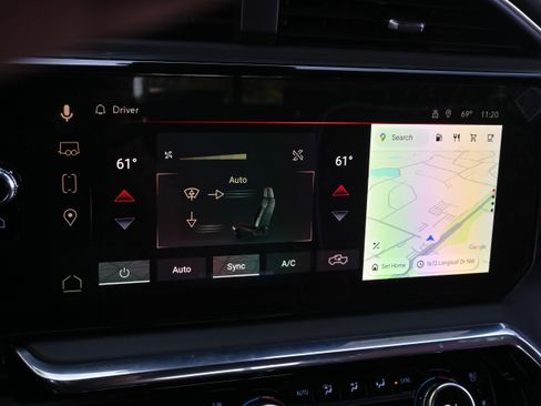 Used 2026 GMC Sierra 2500 Denali Ultimate w/ Max Trailering Package image 23