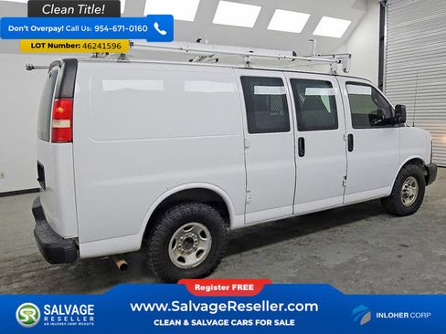 Used 2016 Chevrolet Express 2500 RWD image 4