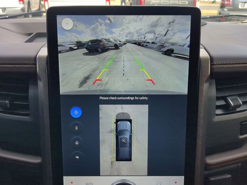 Used 2024 Ford Expedition Max King Ranch image 28