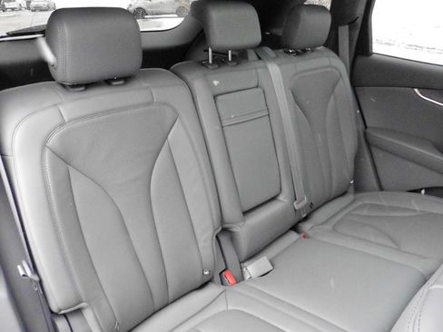 Used 2020 Lincoln Nautilus Reserve w/ Equipment Group 201A image 15