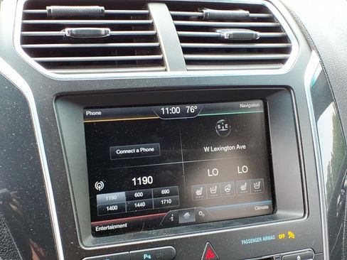 Used 2016 Ford Explorer Limited FWD image 15