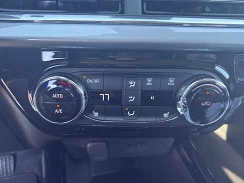 New 2026 Chevrolet Trax LT w/ Driver Confidence Package image 13