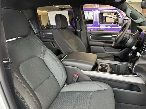 New 2026 RAM 1500 4x4 Crew Cab image 12