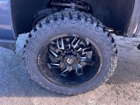 Used 2021 GMC Sierra 2500 Denali w/ Denali Ultimate Package AWD/4WD image 10