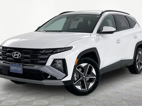 Used 2025 Hyundai Tucson SEL image 3